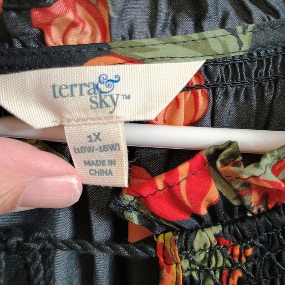 Terra & Sky Black With Flowers Comfy Light Weight Dress. - Picture 7 of 8